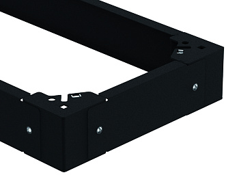 Передние и задние элементы цоколя с вентиляцией Передние и задние элементы цоколя с вентиляцией